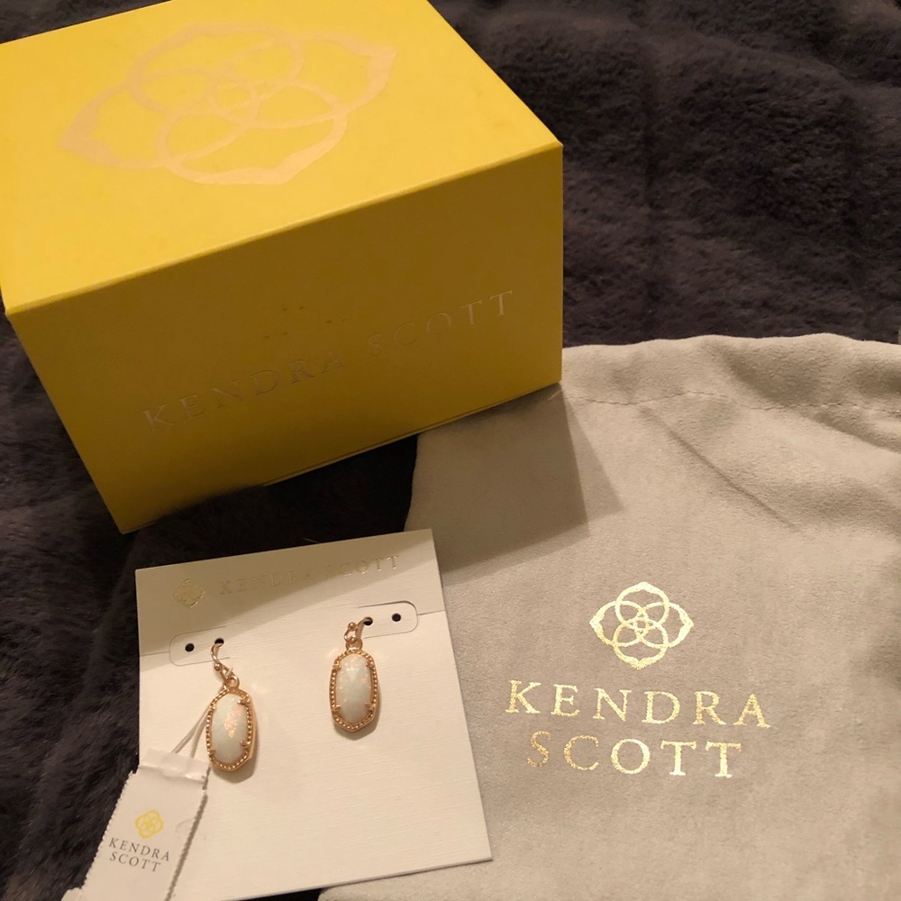 Kendra Scott rose gold earrings.  **NEW**